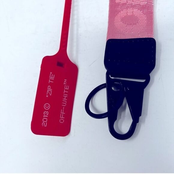 Off-White Pink and Black Keychain with Red Tag - Picture 4 of 13